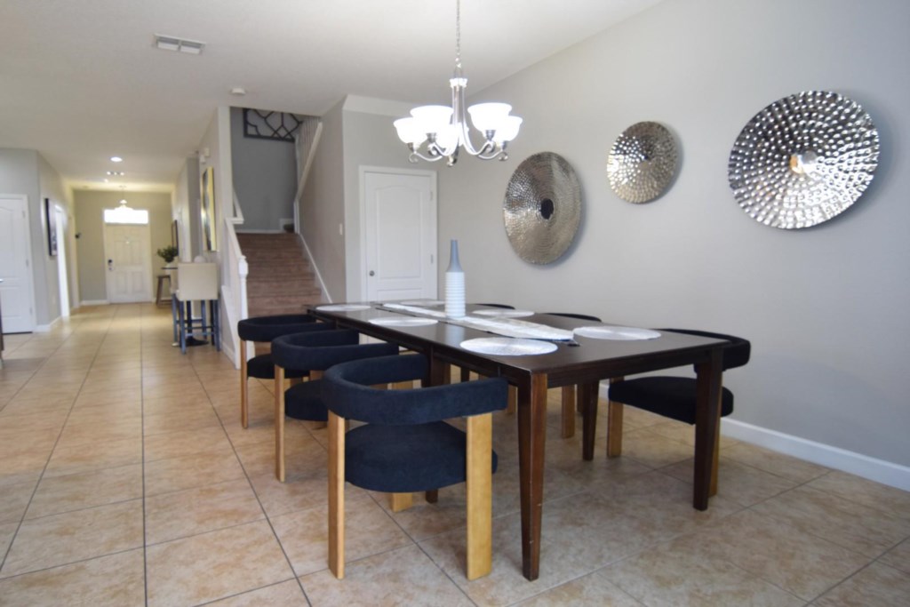 Dining2
