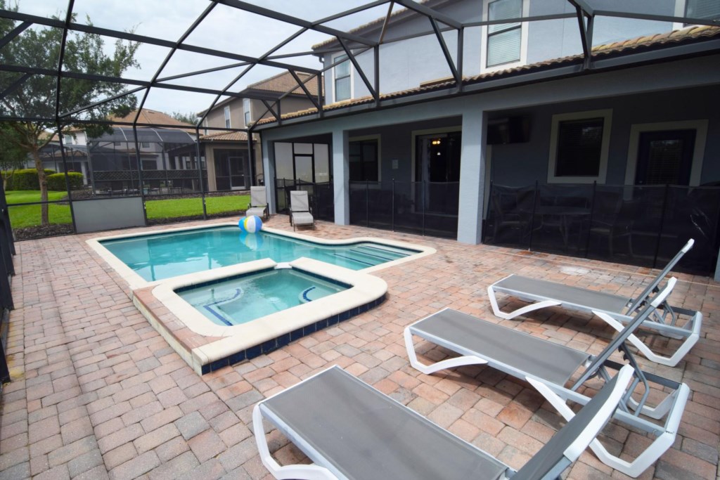 Pool2