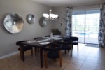 Dining1