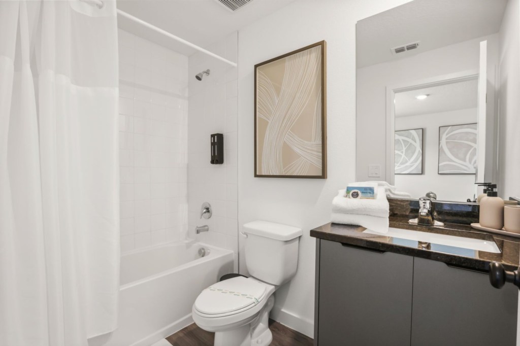 Bathroom — 3209 Energy Drive, photo 20 of 24