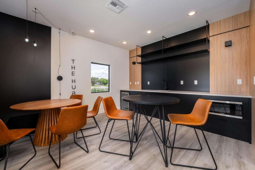 3 bedroom vacation townhouse at The Hub at Westside Reserve - Image 10