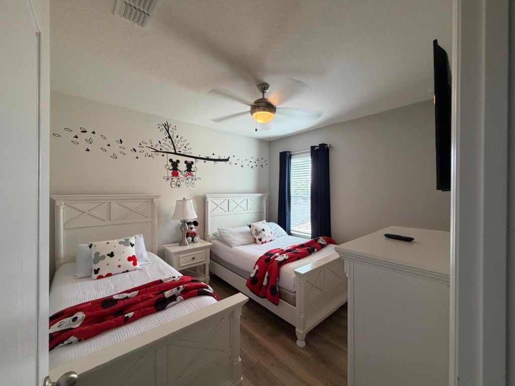 6 bedroom vacation house at Solterra - Image 20