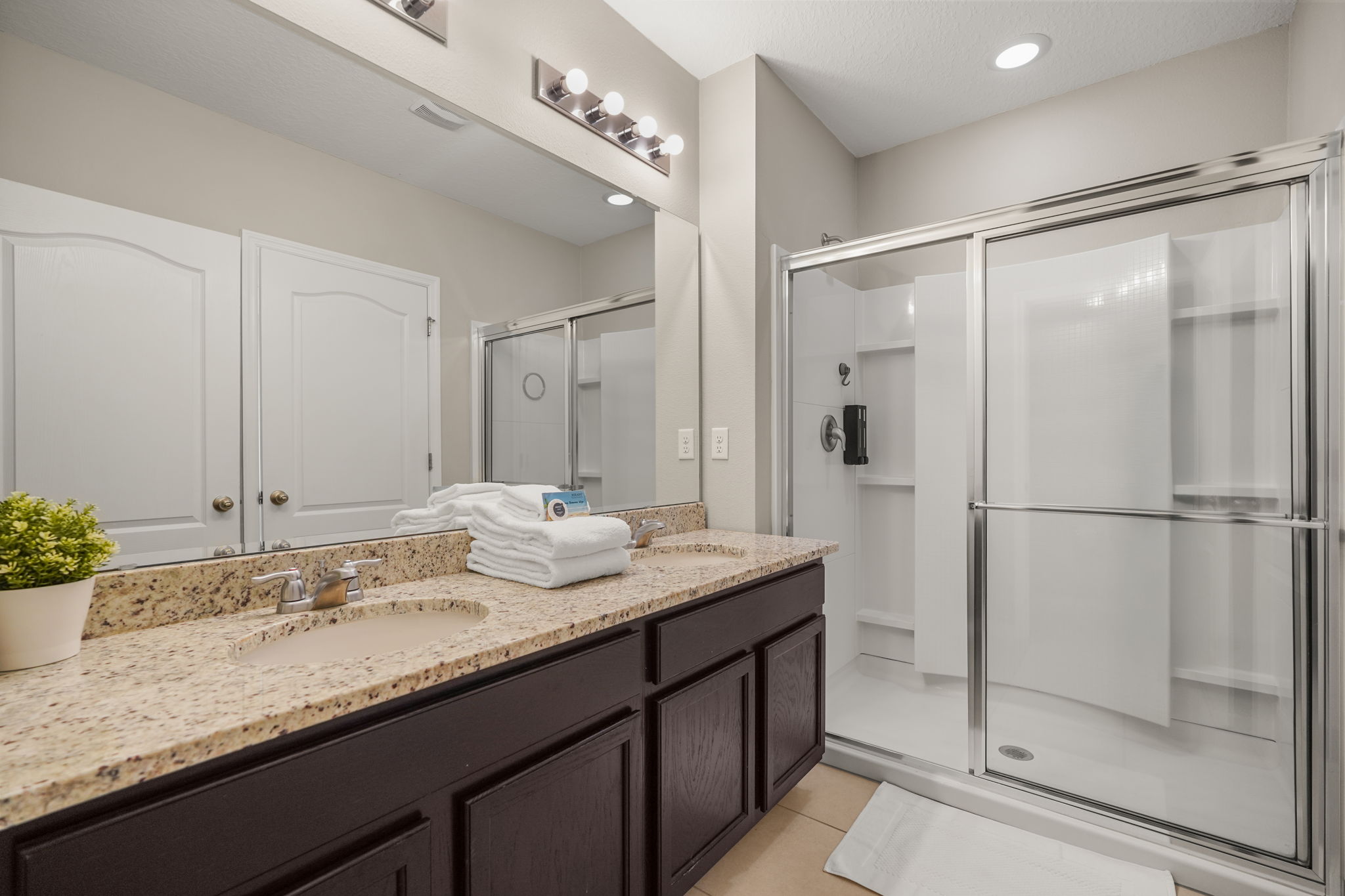 6043 Broad Oak Drive, 6-bedroom vacation home at Solterra in Davenport, FL — photo 37 of 77
