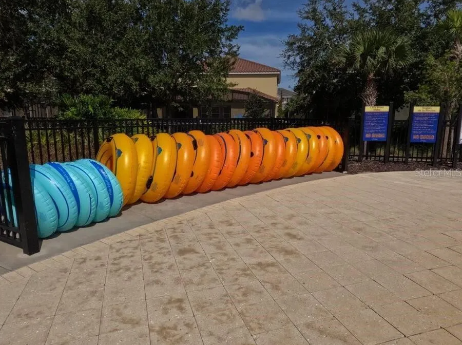 Floaties