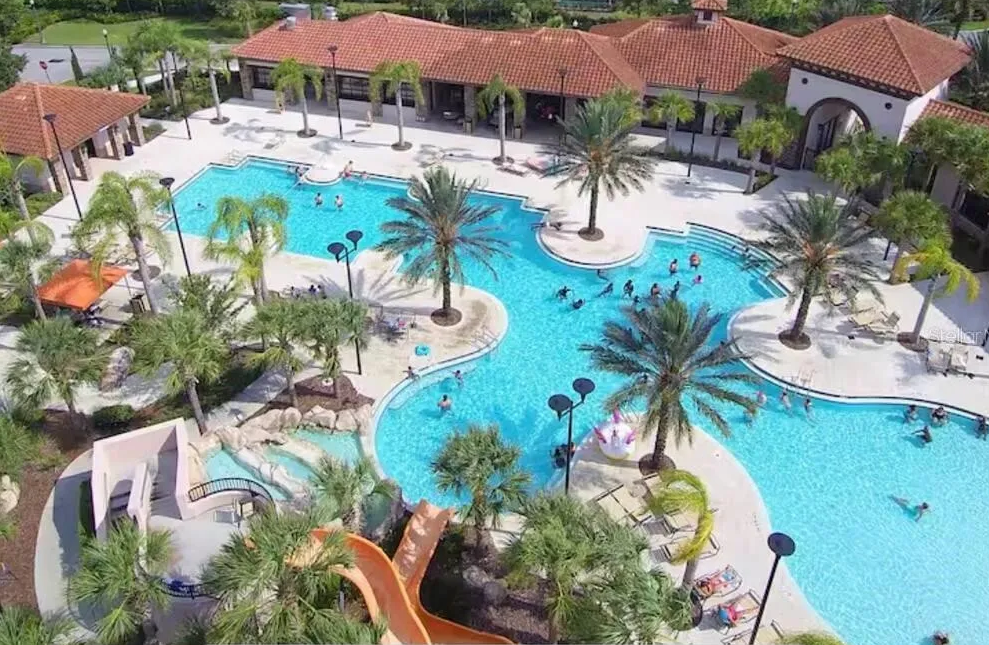 Community pool