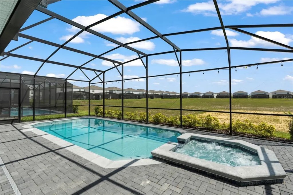 10 bedroom vacation house at Windsor Island Resort - Image 39