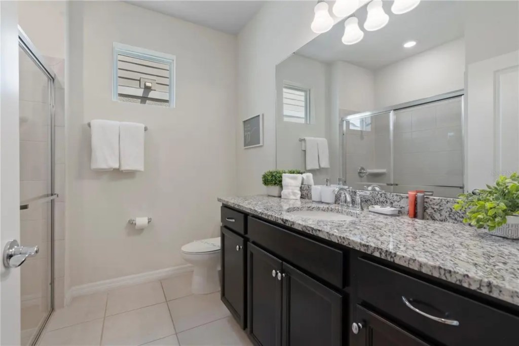 10 bedroom vacation house at Windsor Island Resort - Image 42