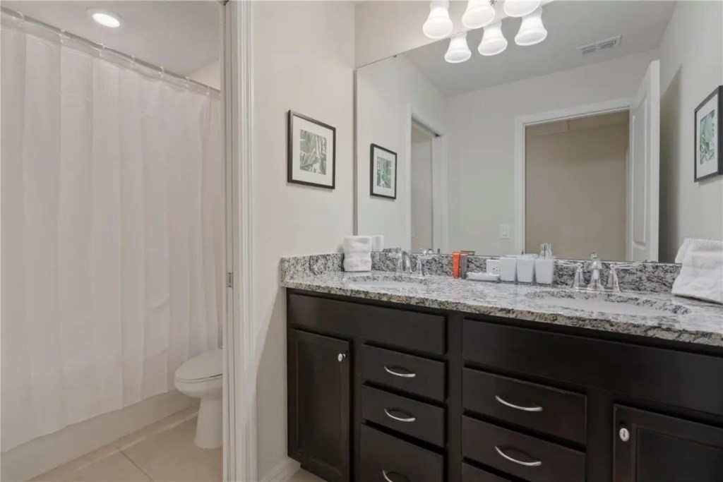 10 bedroom vacation house at Windsor Island Resort - Image 44