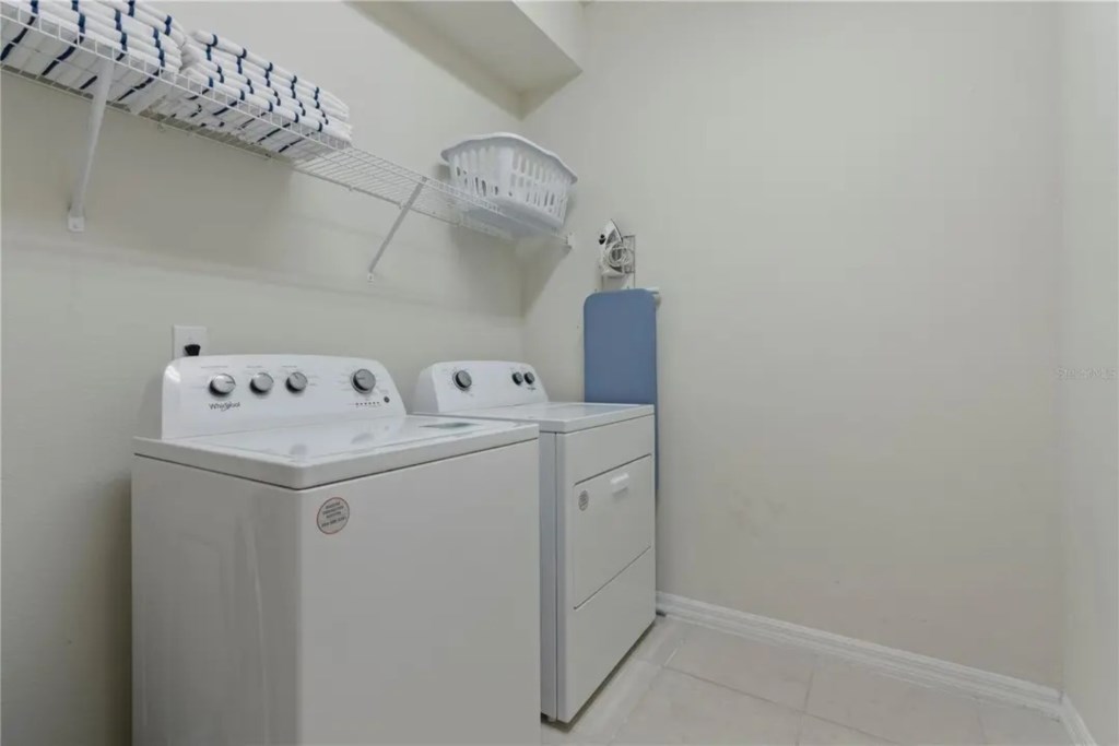 10 bedroom vacation house at Windsor Island Resort - Image 49
