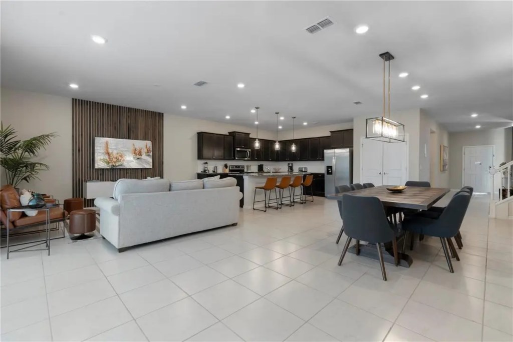 10 bedroom vacation house at Windsor Island Resort - Image 5