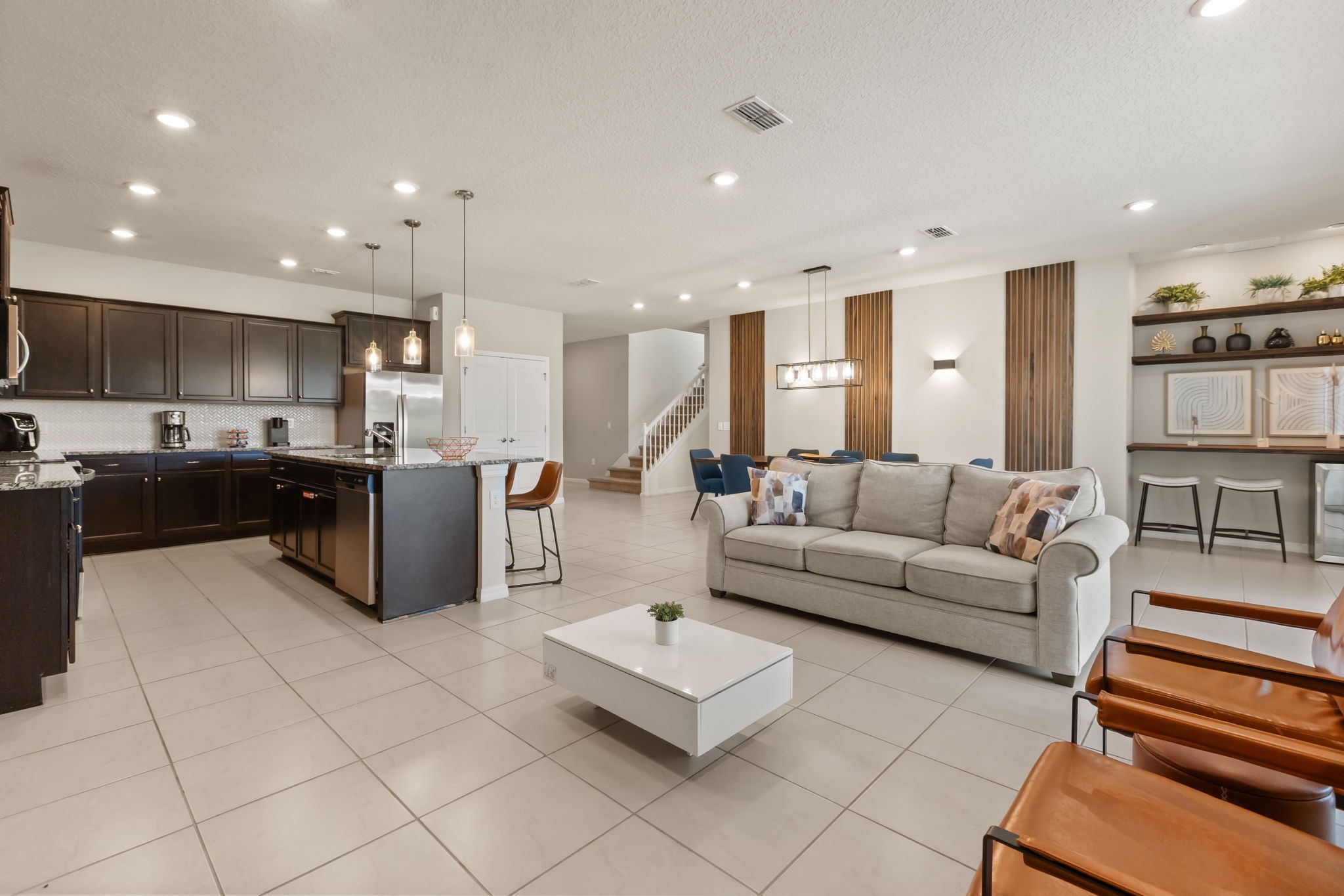 Living Room — 4321 Lana Avenue, photo 7 of 108