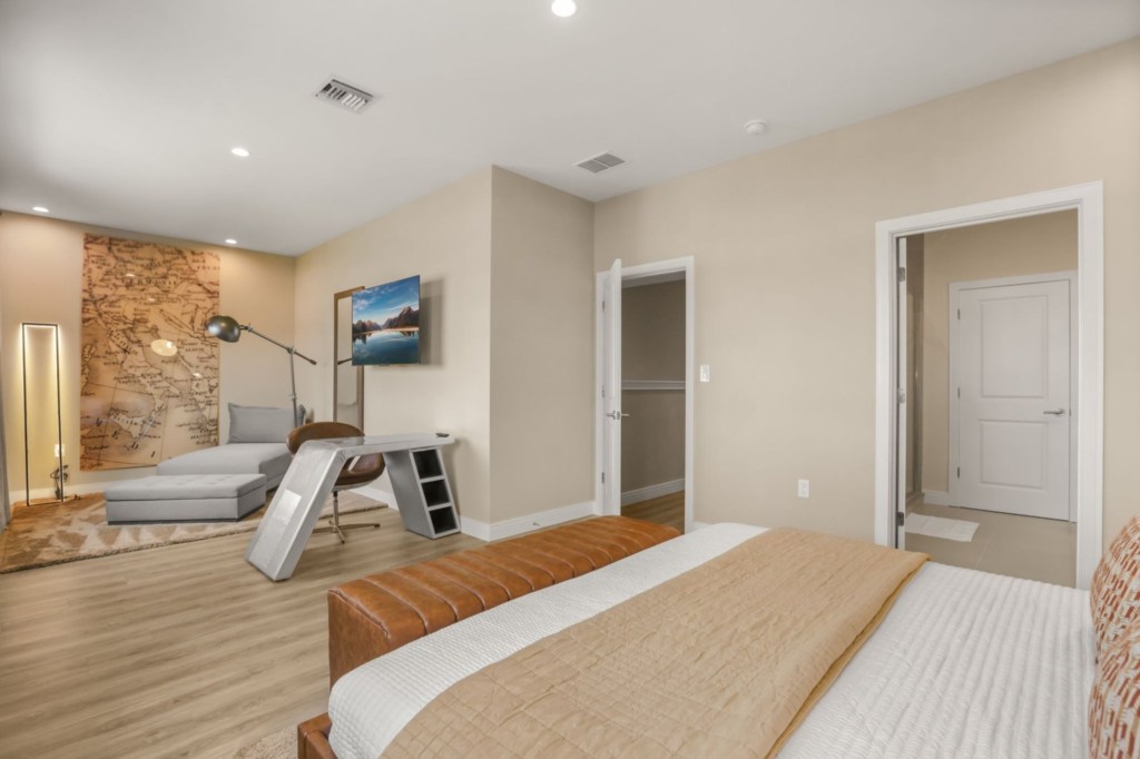 Bedroom — 5591 Positano Way, photo 13 of 33