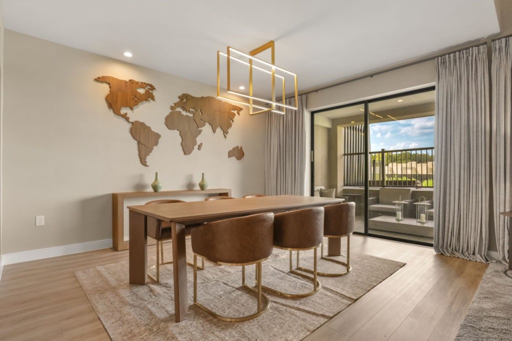Dining area — 5591 Positano Way, photo 6 of 33