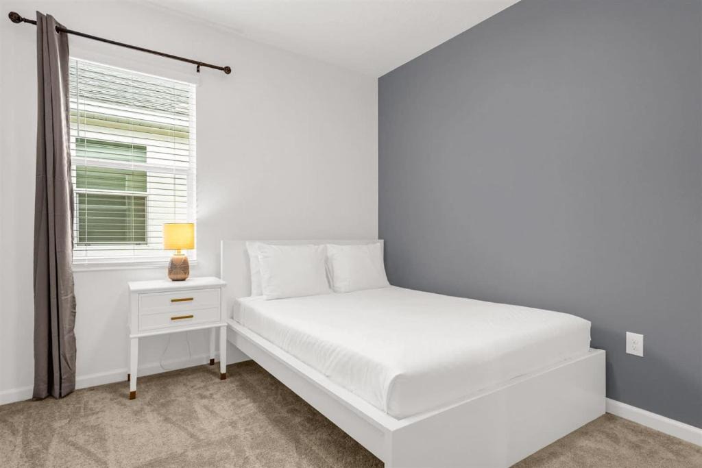 8 bedroom vacation house at Bella Vida - Image 19