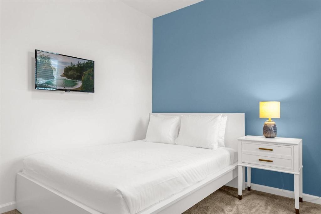 8 bedroom vacation house at Bella Vida - Image 21