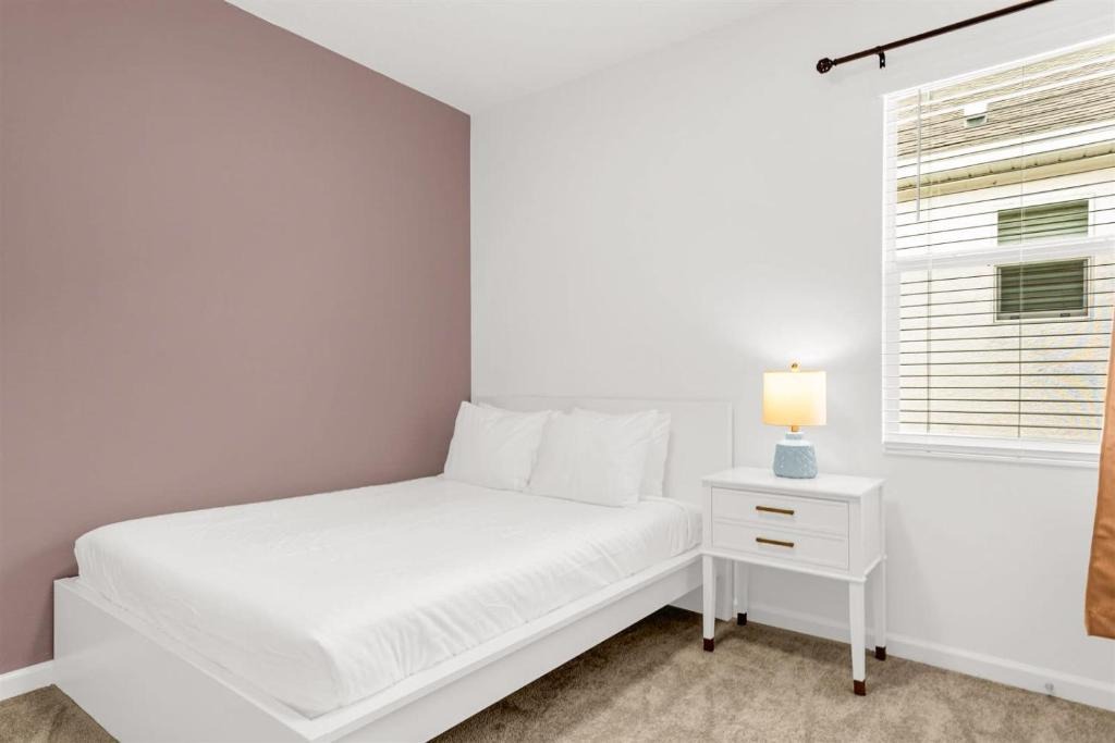 8 bedroom vacation house at Bella Vida - Image 23