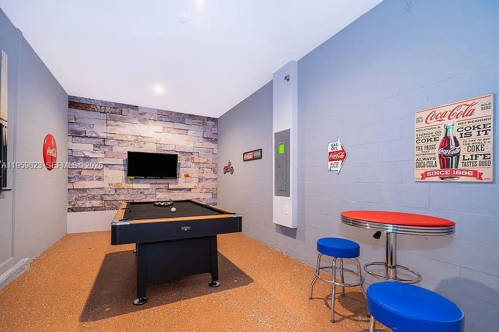 5 bedroom vacation house at Storey Lake - Image 15