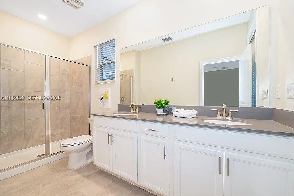 5 bedroom vacation house at Storey Lake - Image 33