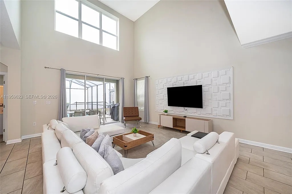 5 bedroom vacation house at Storey Lake - Image 4