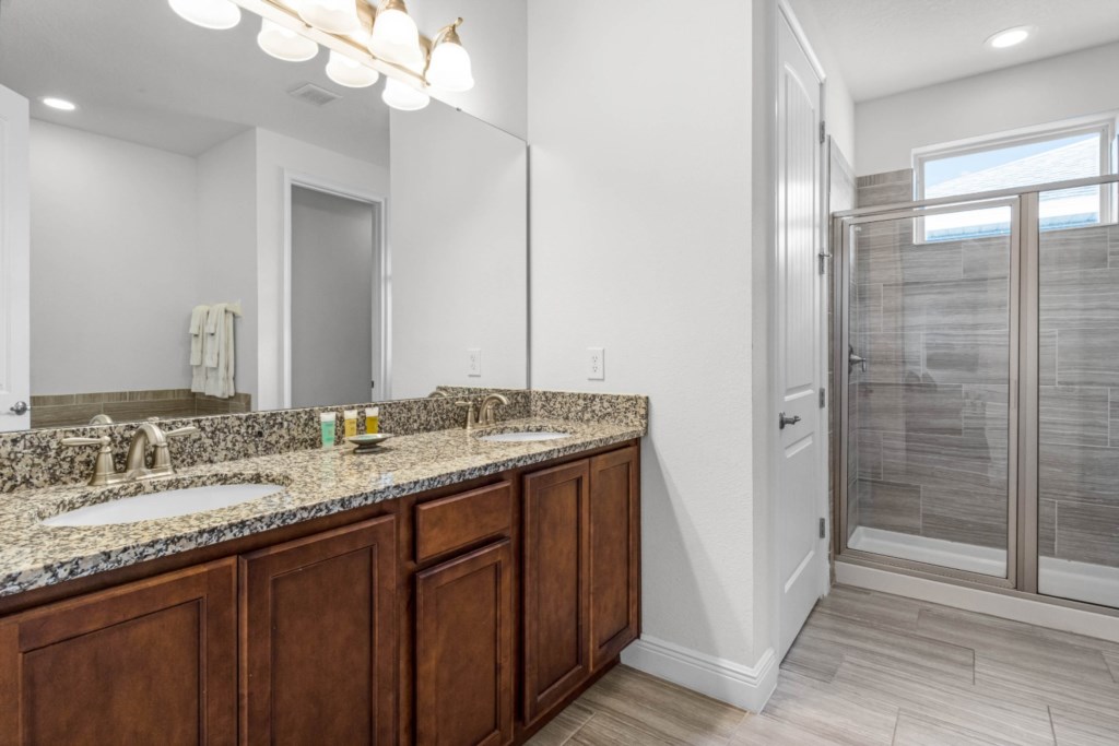 5 bedroom vacation house at Encore Resort at Reunion - Image 27