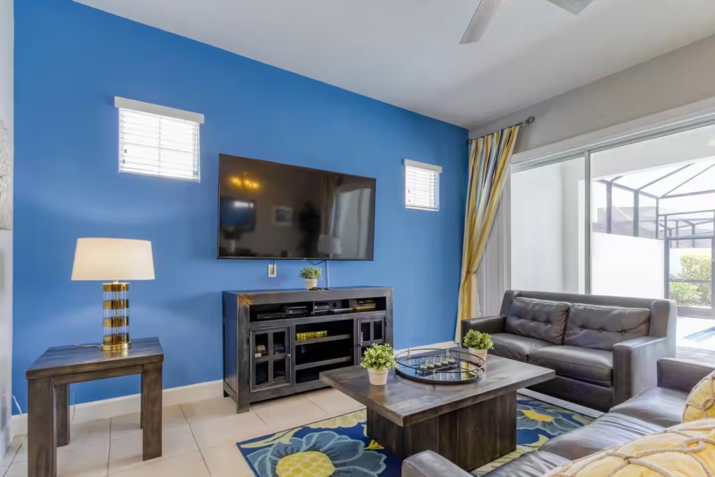 4 bedroom vacation townhouse at The Enclaves at Festival - Image 1