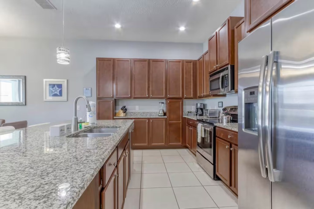 4 bedroom vacation townhouse at The Enclaves at Festival - Image 8
