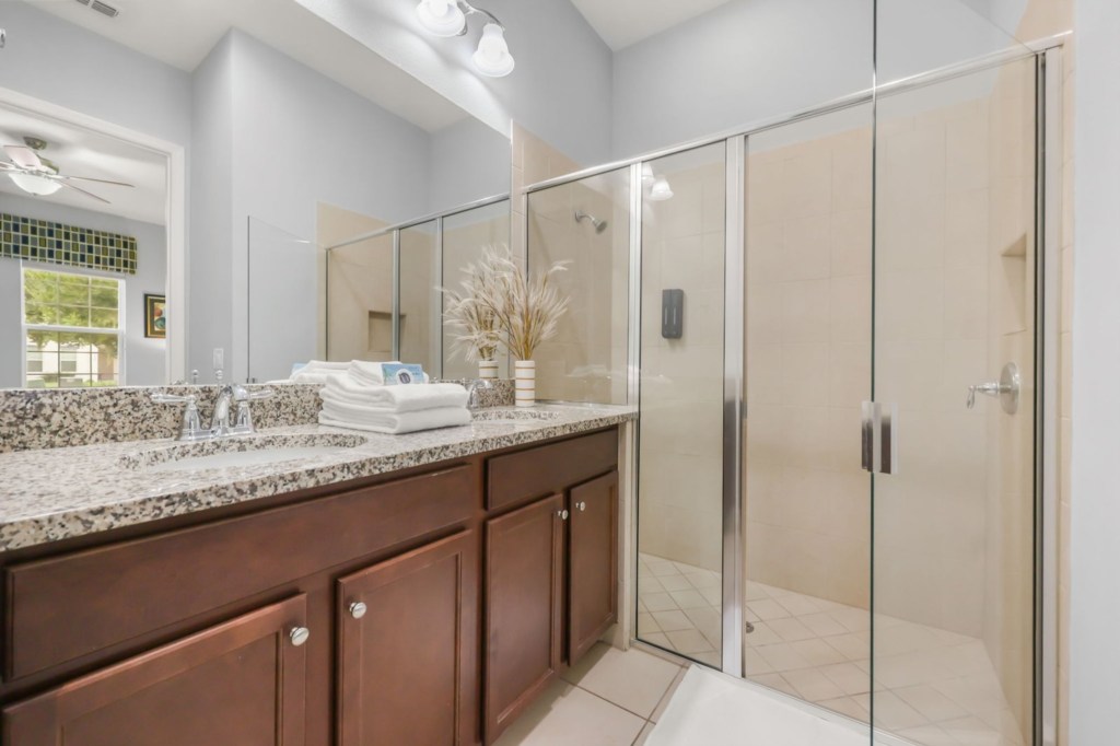 405 Captiva Drive, 4-bedroom vacation townhouse at The Enclaves at Festival in Davenport, FL — photo 29 of 76