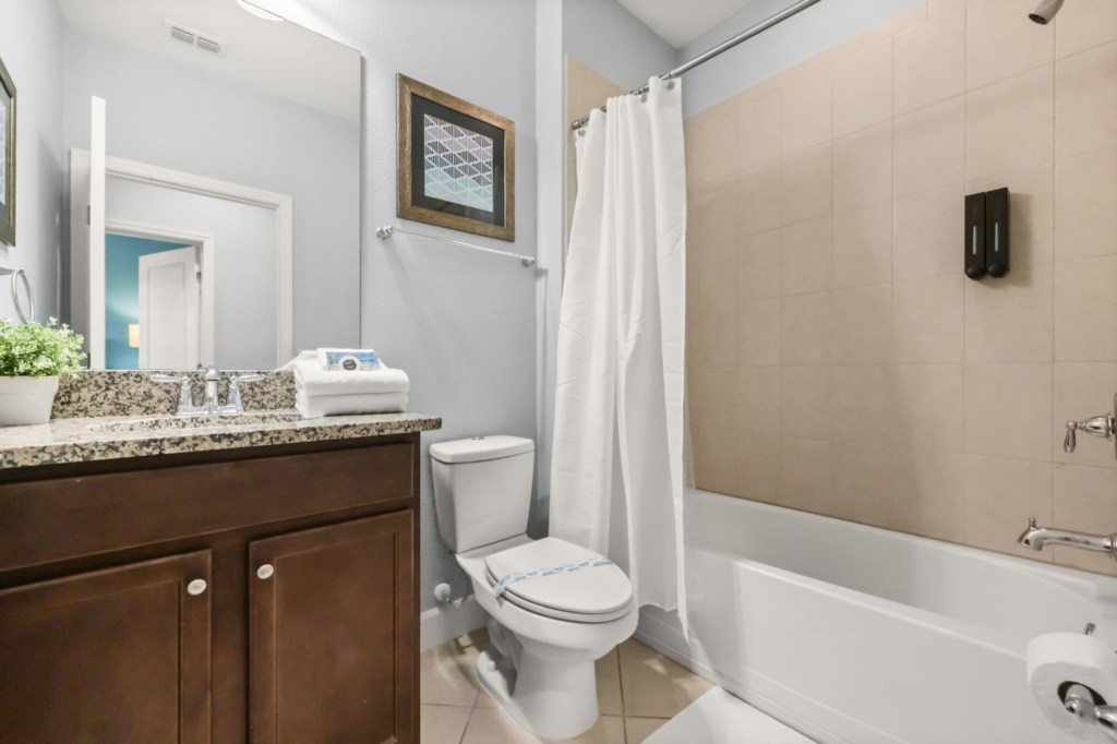 405 Captiva Drive, 4-bedroom vacation townhouse at The Enclaves at Festival in Davenport, FL — photo 27 of 76