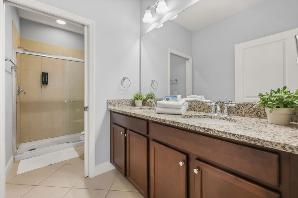 405 Captiva Drive, 4-bedroom vacation townhouse at The Enclaves at Festival in Davenport, FL — photo 28 of 76