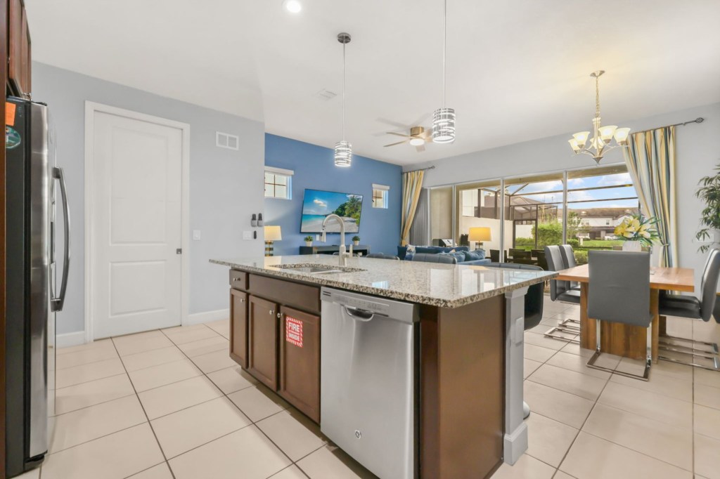 405 Captiva Drive, 4-bedroom vacation townhouse at The Enclaves at Festival in Davenport, FL — photo 11 of 76