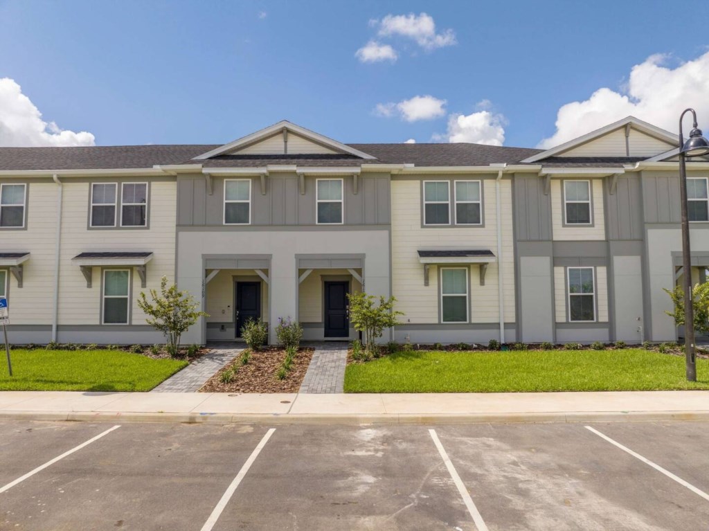 5 bedroom vacation townhouse at Windsor Cay - Image 71