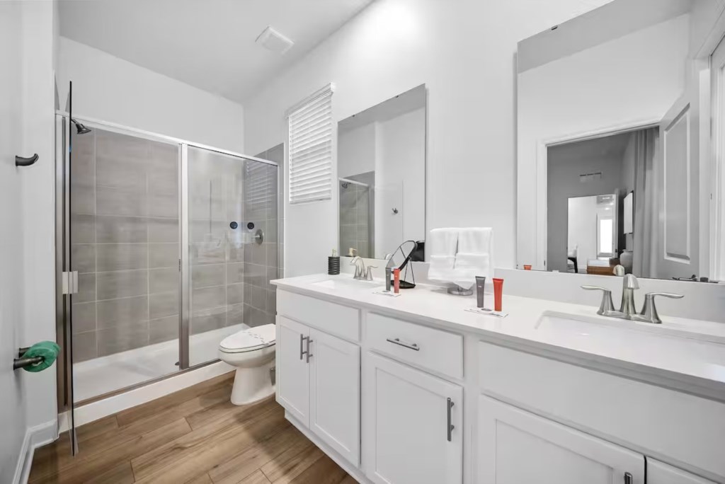 5 bedroom vacation house at Reunion Village - Image 68