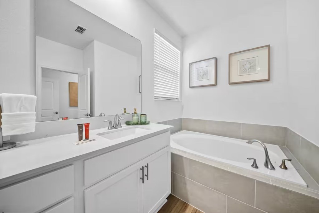 5 bedroom vacation house at Reunion Village - Image 72