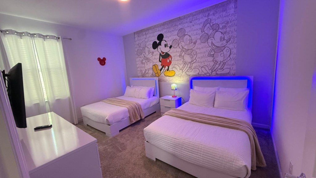 Bedroom — 1115 Challenge Drive, photo 11 of 31