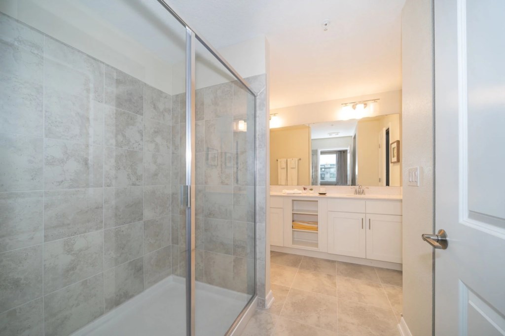 3 bedroom vacation apartment at Storey Lake - Image 13