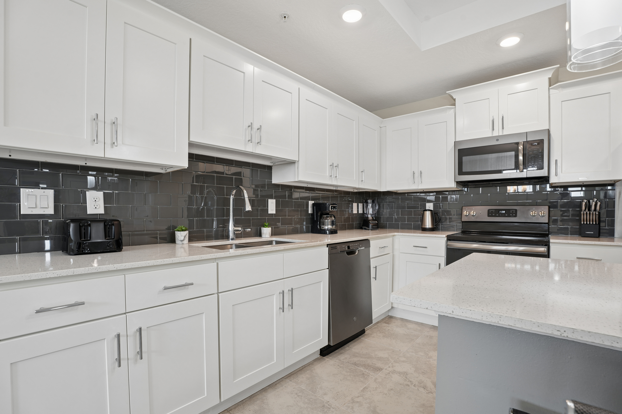 3120-201 Paradox Circle, 3-bedroom vacation home at Storey Lake in Kissimmee, FL — photo 16 of 59