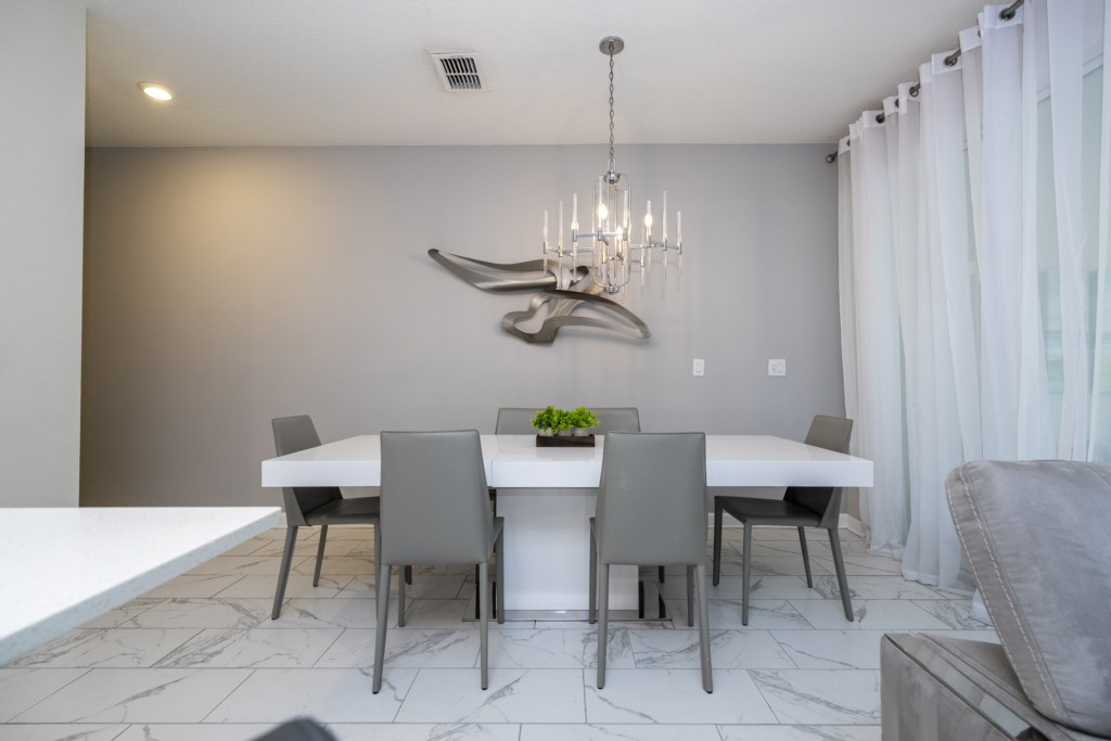 Open floor living & Kitchen