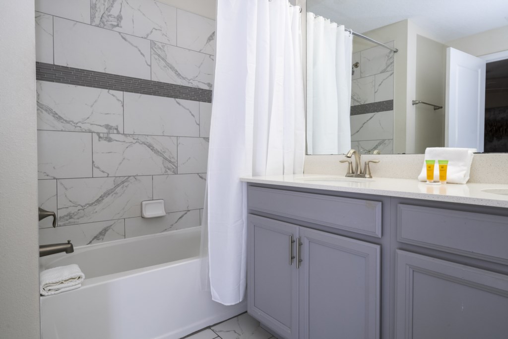 Master Suite bathroom