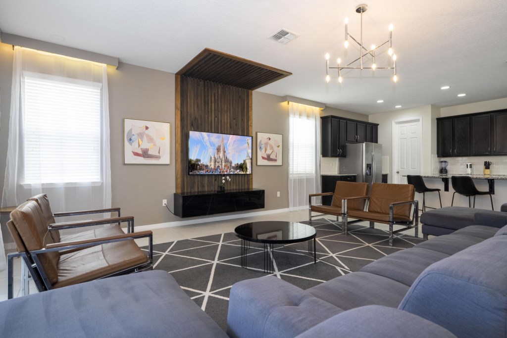 Open Floor Concept Living & Dining