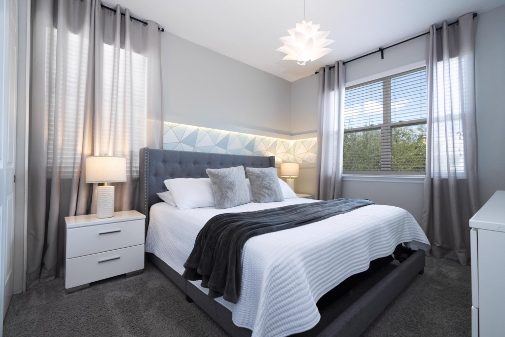 King bedroom w/ TV
