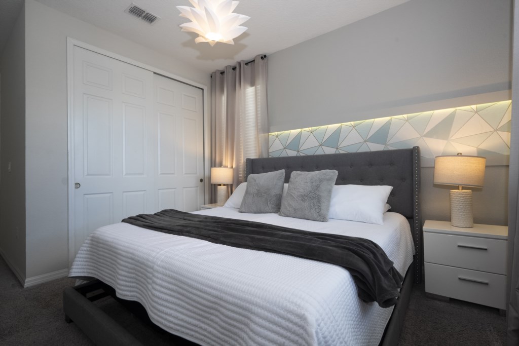 King bedroom w/ TV