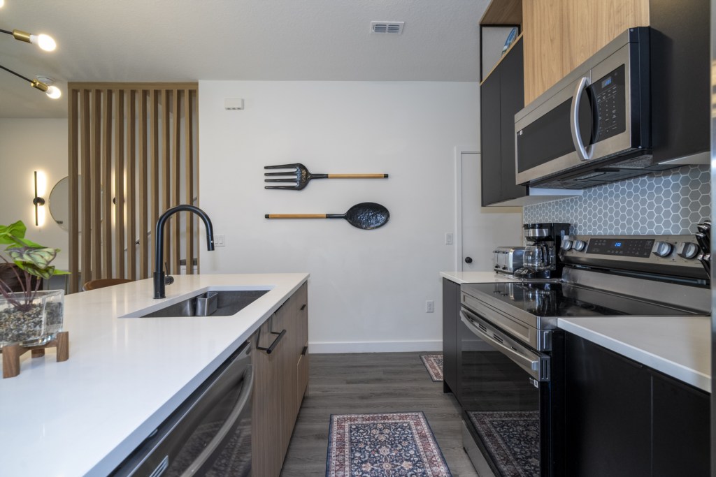 Fully equipped kitchen