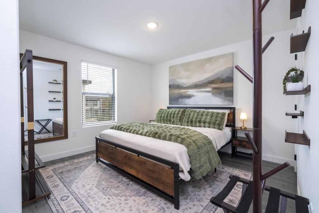King bedroom en-suite 2nd floor