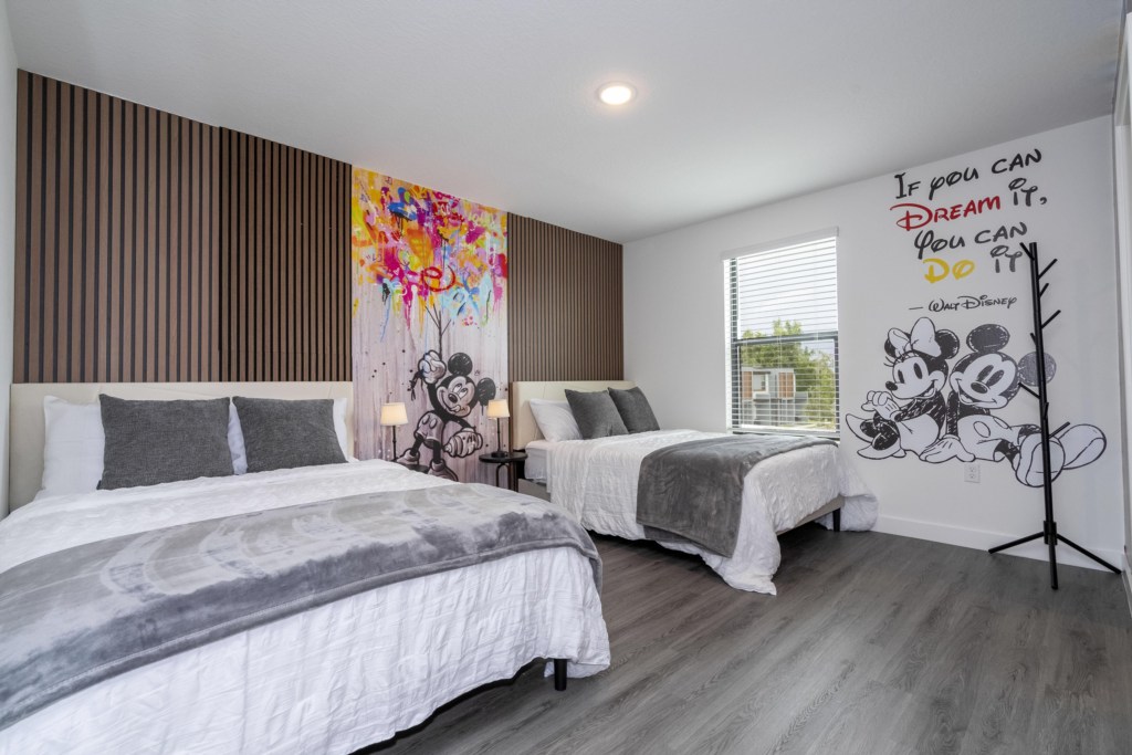 Double bedroom en-suite 2nd floor