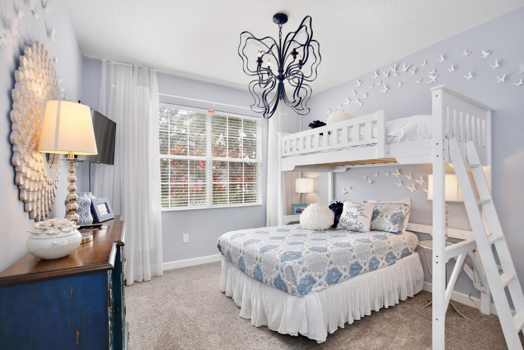 25 Downstairs Bedroom