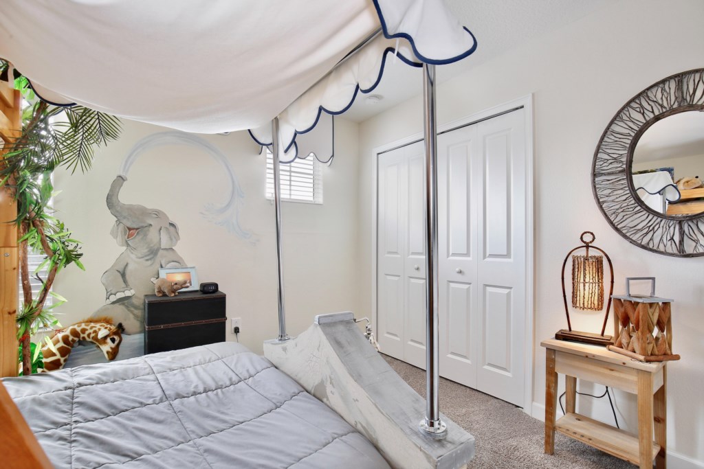 49 Upstairs Bunk Bed Bedroom
