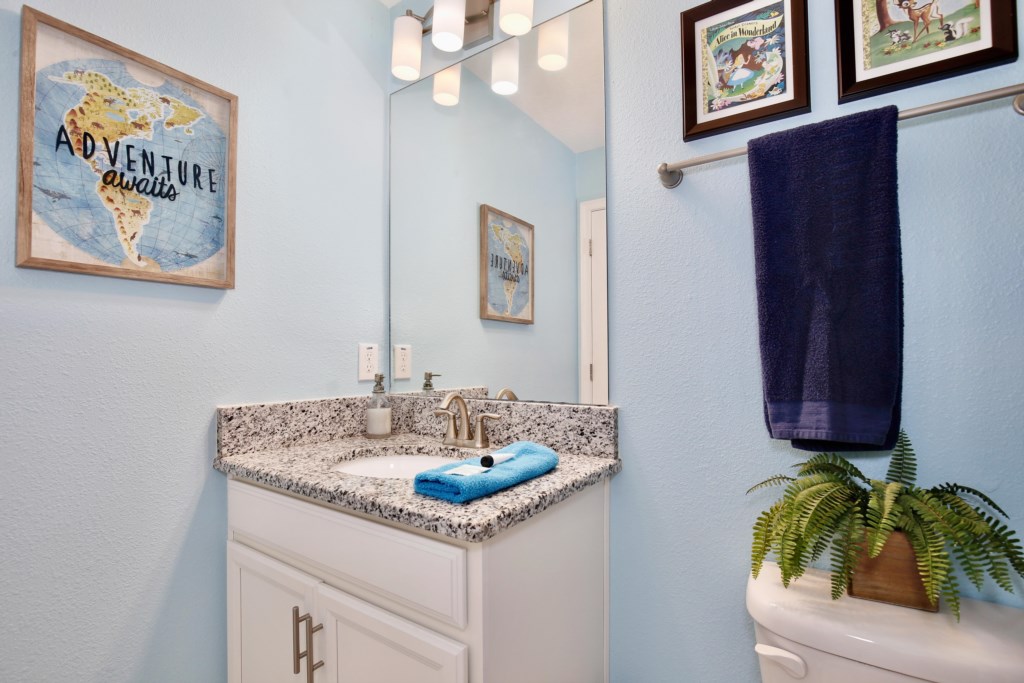 51 Upstairs Bathroom
