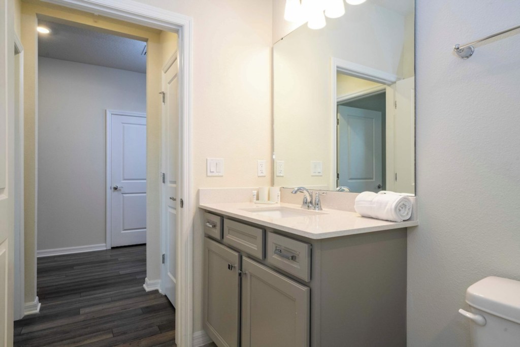 1285_windsor_cay_47