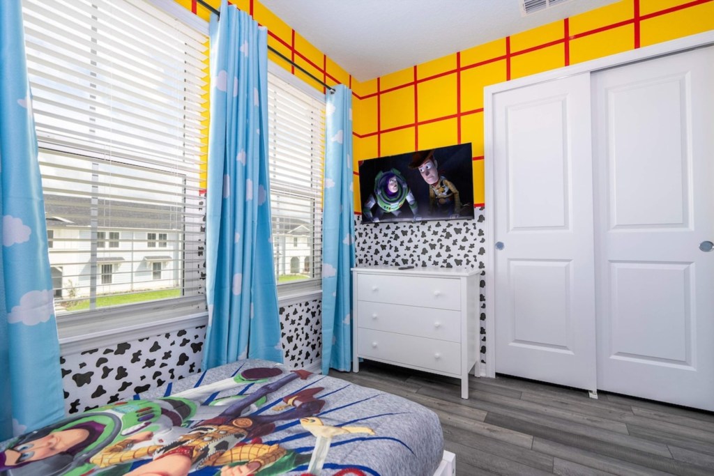 1269_WindsorCay_31