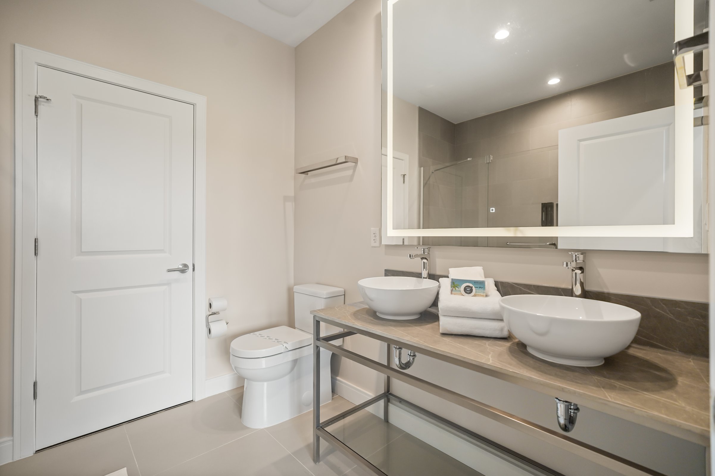 Bathroom — 5534 Positano Way, photo 21 of 37